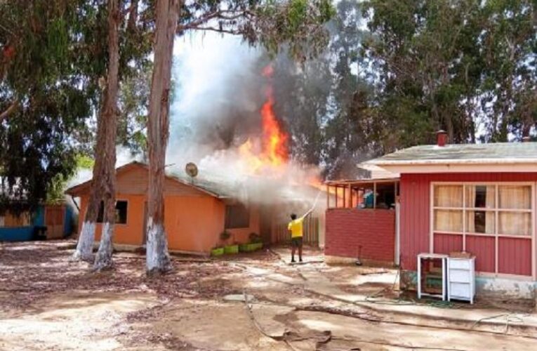 Incendio afectó a aldea de niños de El Quisco