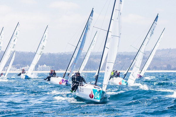 TRES EQUIPOS CHILENOS LIDERAN EN INICIO DEL SUDAMERICANO SANTANDER DE VELEROS J/70