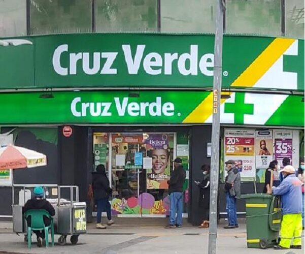 Dos sujetos fueron detenidos tras violento robo a farmacia