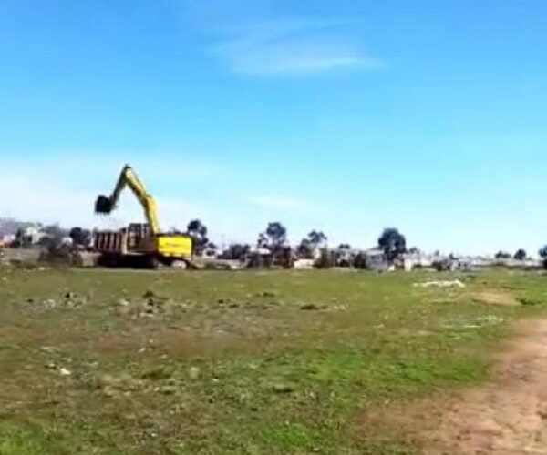 Finalmente avanza construcción de viviendas del comité Río Newen