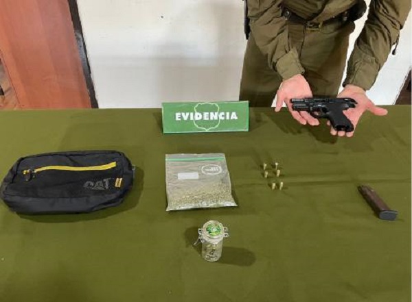 Carabineros incautó armamento y droga en Bellavista