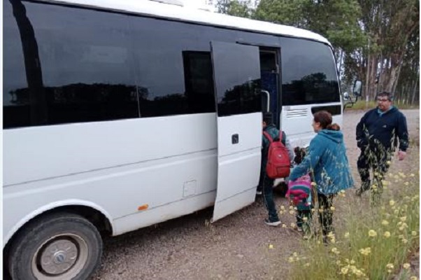 Estudiantes del Colegio Agrícola de Cuncumén ya cuentan con transporte