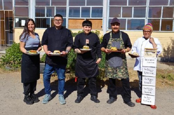 Chefs se lucieron con las preparaciones del concurso “Un Sanguche para Roberto”