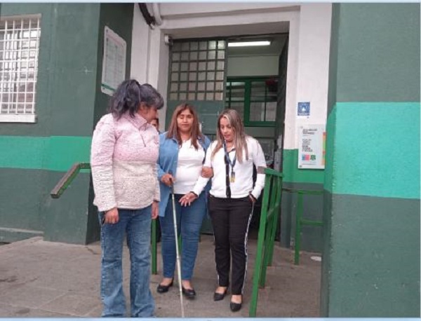 Senadora Fabiola Campillai visitó en la cárcel de San Antonio a Jordano Santander