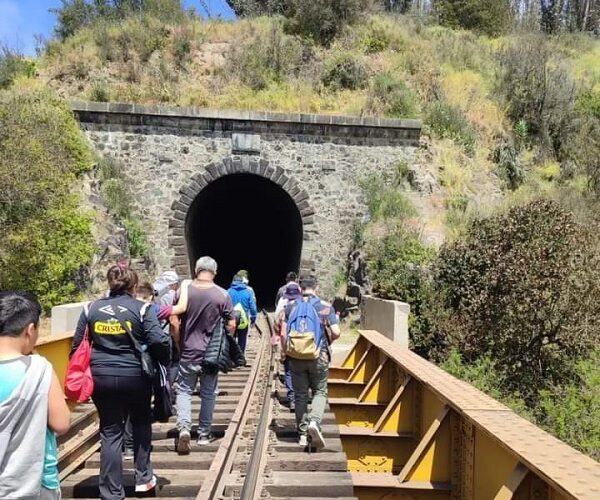 Realizan éxitosa Excursión Patrimonial a los túneles ferroviarios