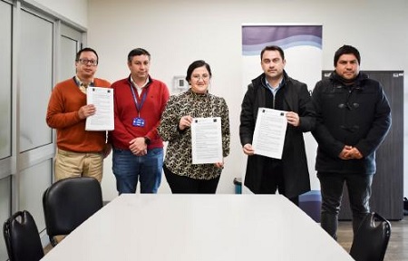 HCV firma convenio con Cuerpo de Bomberos  para administración  de cafetería del establecimiento