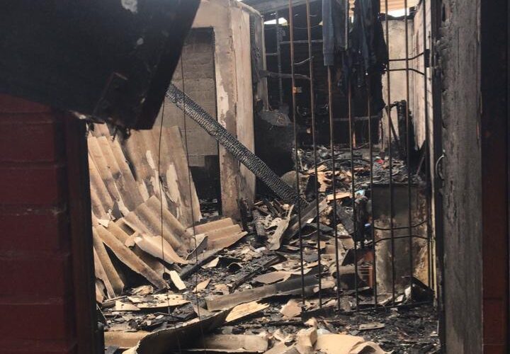Ex concejal de El Tabo, Edgardo Gómez  sufrió la pérdida de su vivienda en incendio este lunes