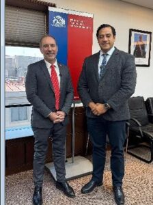 Diputado Teao se reúne con ministro De Grange para  potenciar el transporte público en la Región