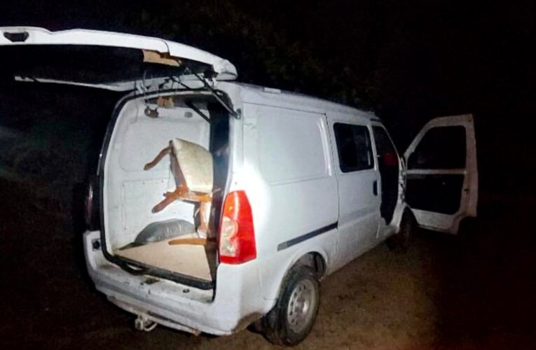 Rápida coordinación entre Seguridad Pública y Carabineros permite la detención de dos sujetos por robo a vivienda en Algarrobo