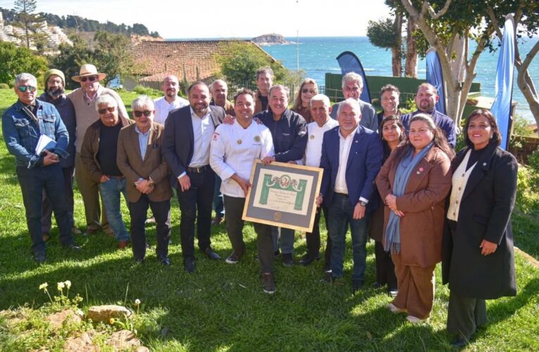 ALGARROBO ES RECONOCIDO COMO “CUNA DE LA PALMERA” EN HISTÓRICO HITO PATRIMONIAL  .