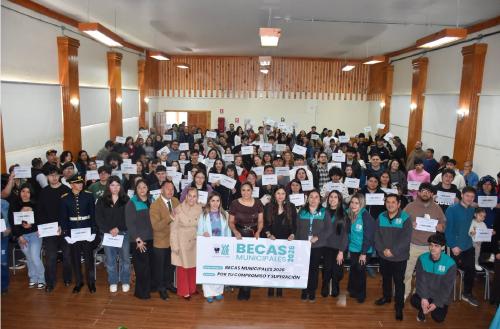 495 jóvenes cartageninos recibieron la Beca de Educación Superior