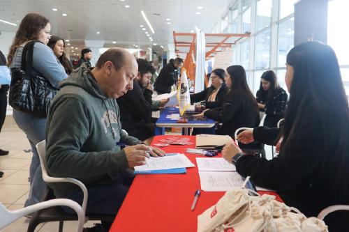 Evento: Más de veinte empresas de la zona estarán presentes en Feria Laboral OMIL 2026