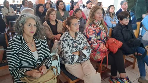 Corporación Luis Reuss realizó charla sobre salud mental y prevención del suicidio en San Antonio